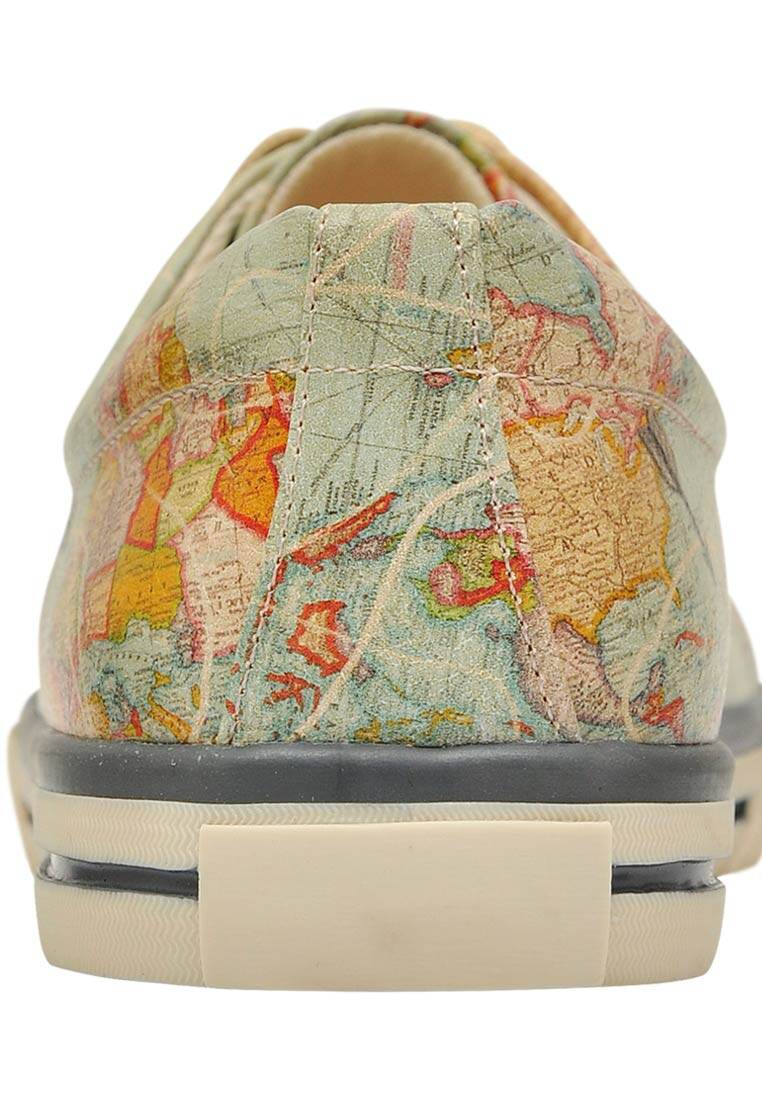 Sustainable sneakers